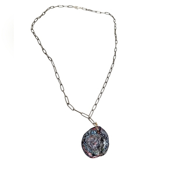 Flower Vintage Pressed Button Stainless Steel Paper Chip Chain Pendant Necklace - Picture 1 of 3